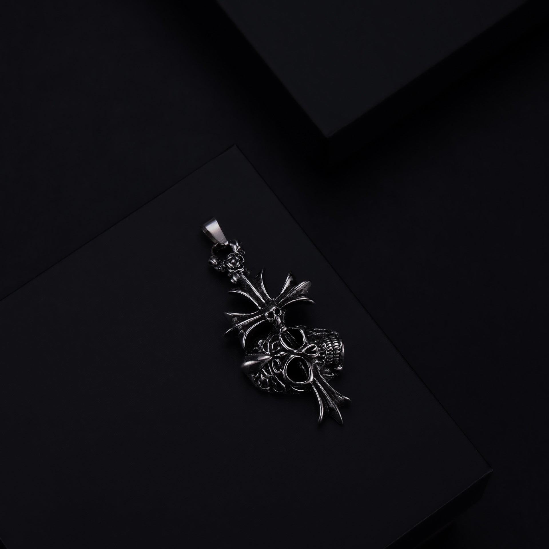 Chrome Hearts skull cross dark style stainless steel pendant