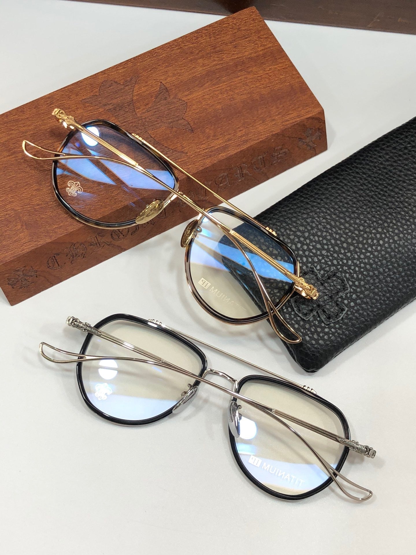 CHH Chrome Hearts Glasses Vintage Fashion Exquisite Titanium Ultra Light Toad Mirror