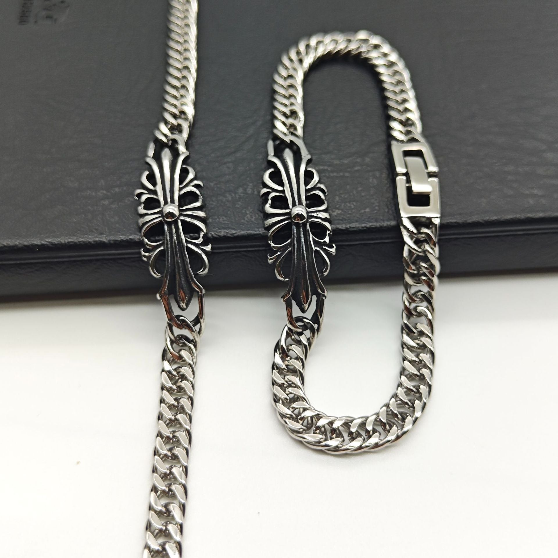 Chrome Hearts curved cross flower S925 bracelet